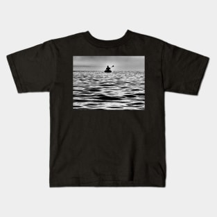 Black and white kayak Kids T-Shirt